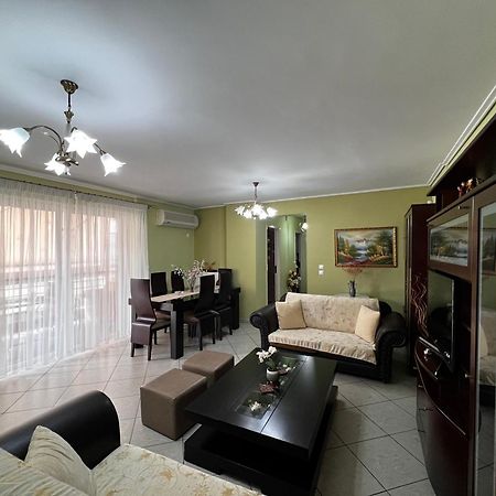 Premium Apartment In Chalkida Exterior photo